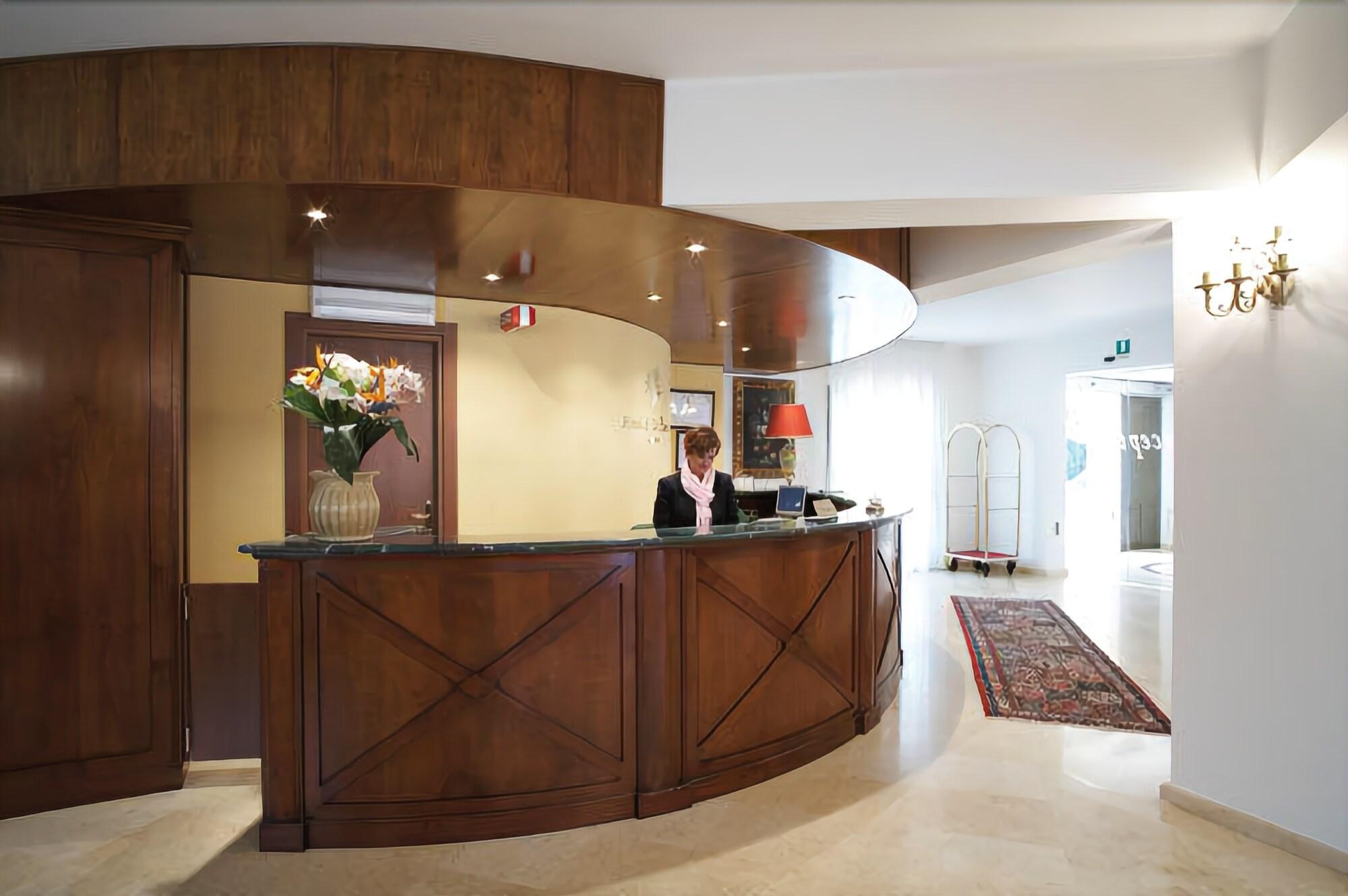 Hotel Delle Palme Фальконе Экстерьер фото