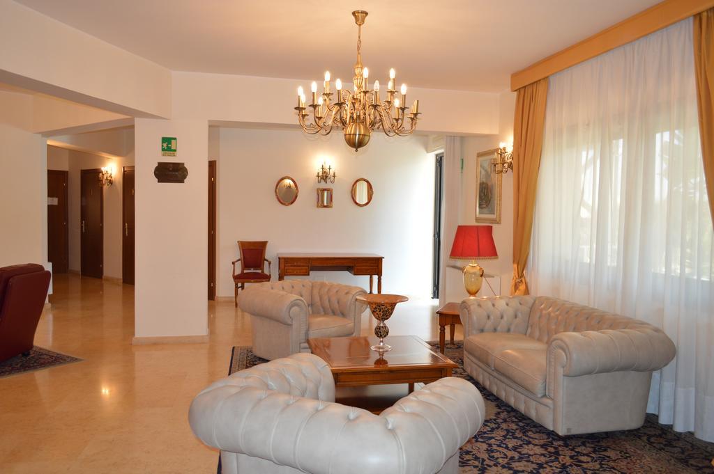 Hotel Delle Palme Фальконе Экстерьер фото