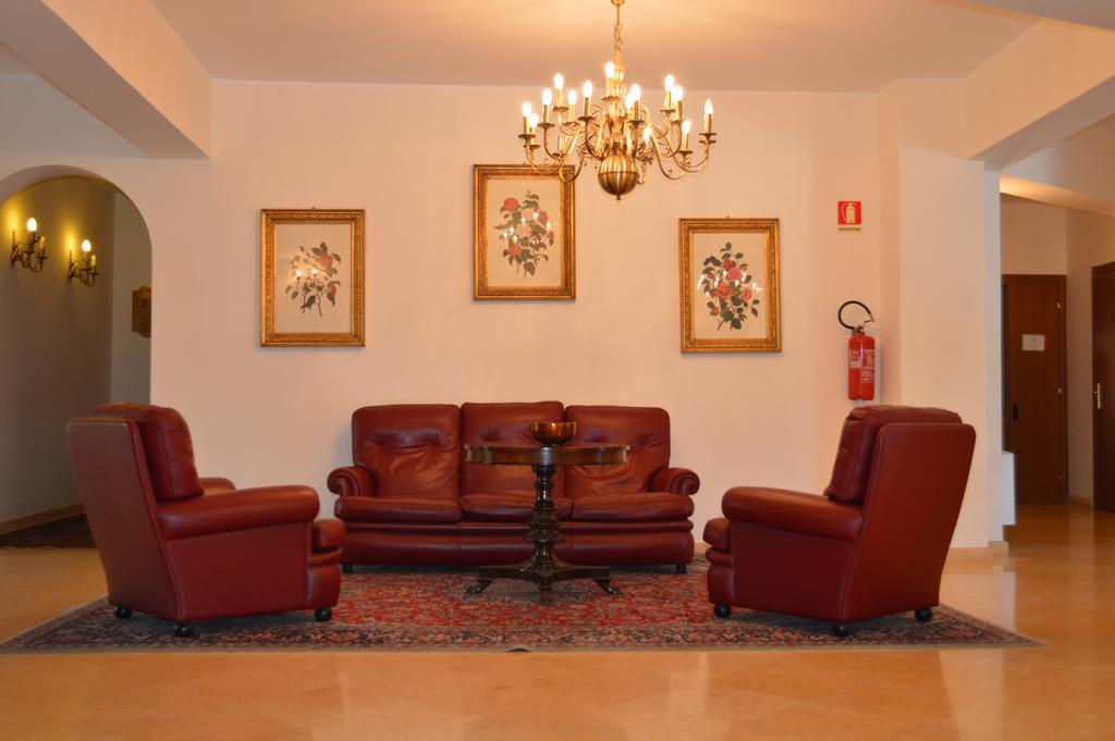 Hotel Delle Palme Фальконе Экстерьер фото