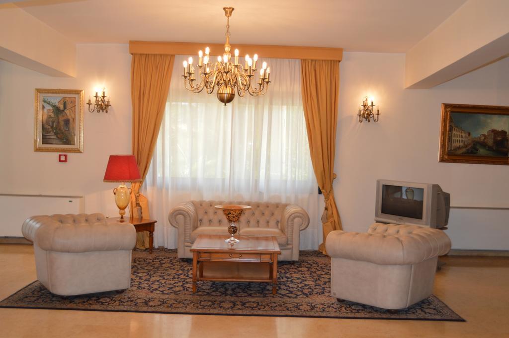 Hotel Delle Palme Фальконе Экстерьер фото
