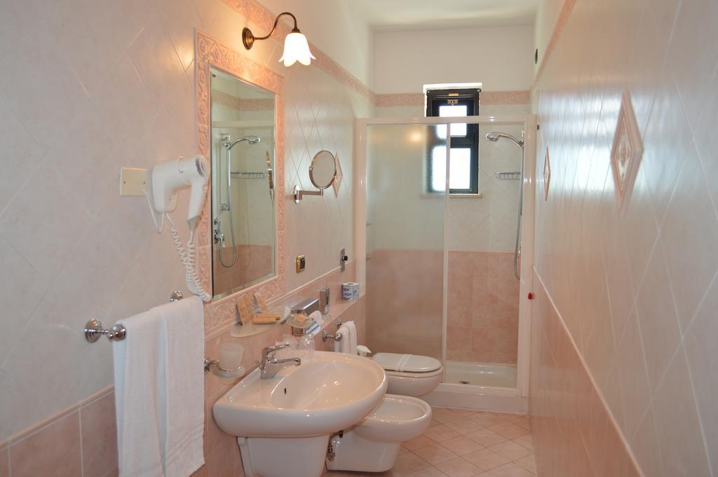 Hotel Delle Palme Фальконе Номер фото
